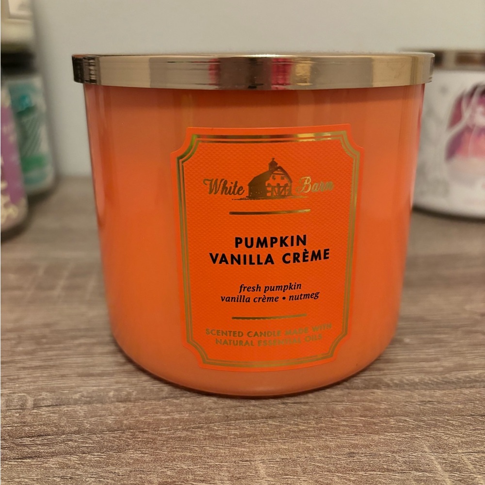 BATH AND BODY WORKS 3-wick candle